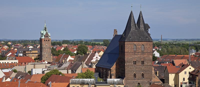 Panoramablick auf die Stadt Delitzsch mit dem Barockschloss Delitzsch