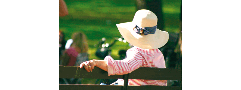 Alter Erwachsener, Frauen, Hut, Rückansicht, Pensionierung