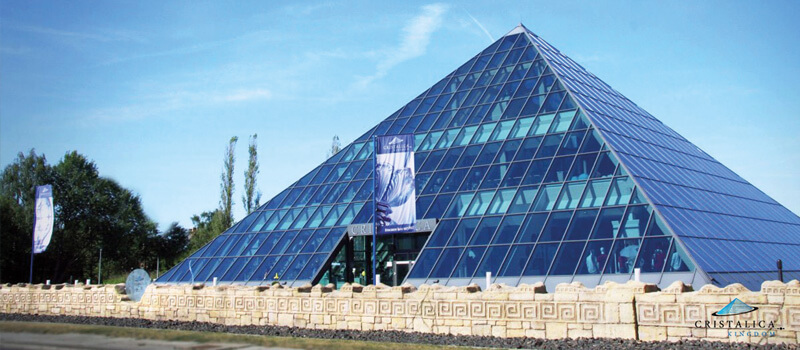 Glaspyramide Döbern