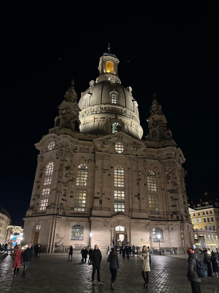 motion_photo_1887161163034739244